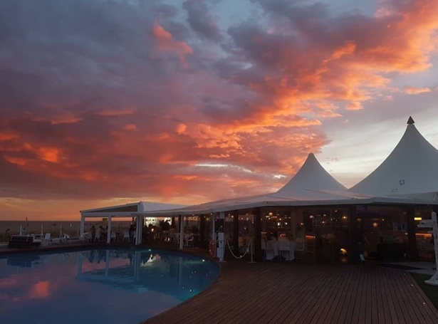 Casanova Beach Club