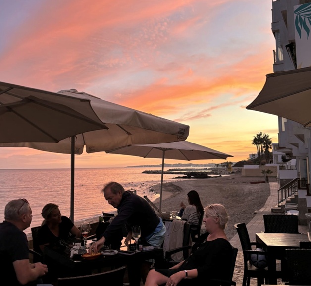 Malibu Beach bar
